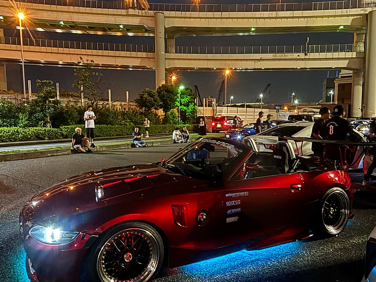 Daikoku Cars Meet Experience con un Porsche Macan en Japón.
, photo 3