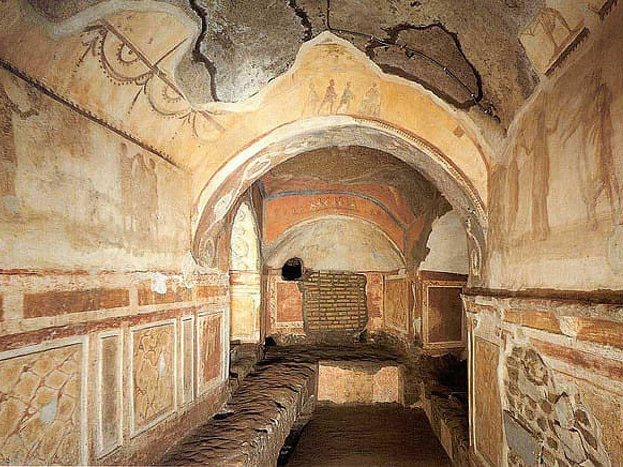 Catacombs of Rome Small Group Tour, photo 3