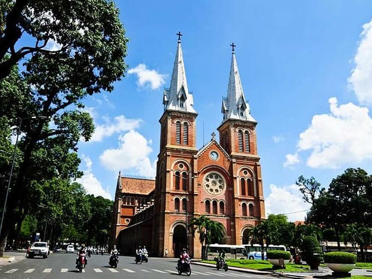 Half Day Ho Chi Minh City Tour