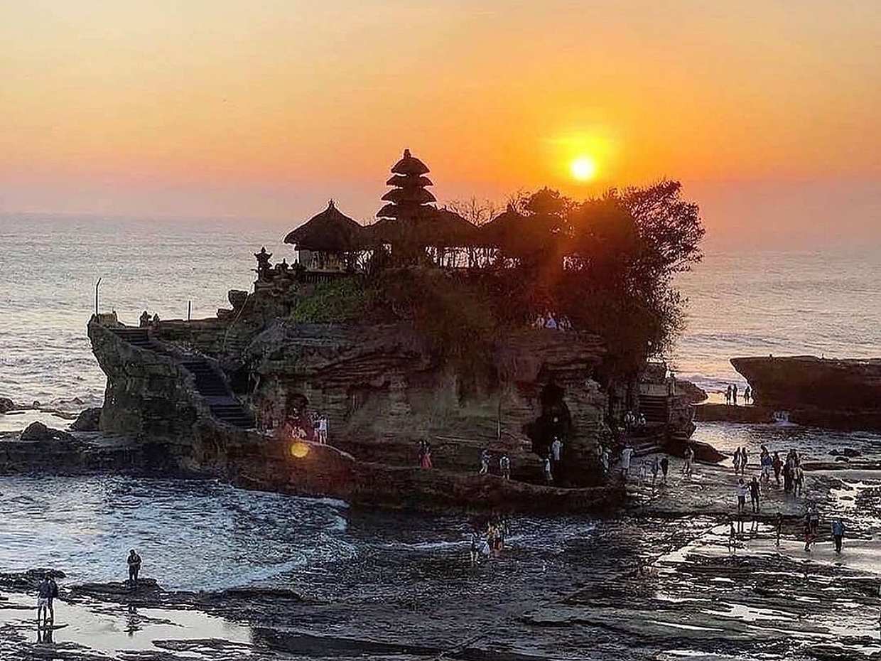 An Ubud Guided Tour ( Bali’s Cultural Center ) and Tanah Lot Temple in Indonesia, photo 3