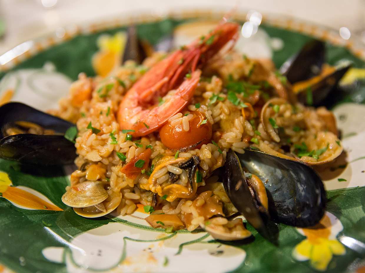Naples Private Walking Tour with Food Tasting, photo 3