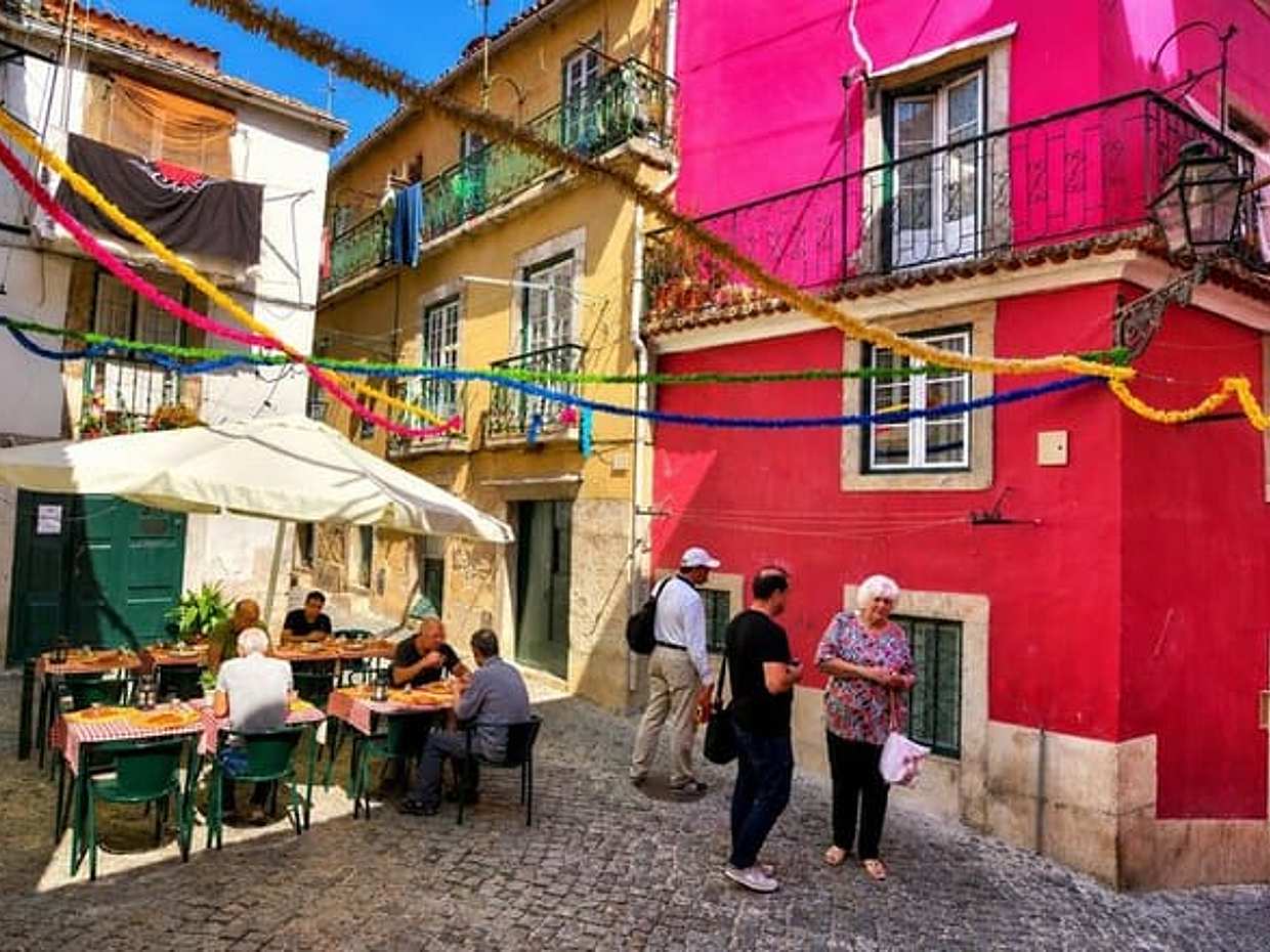 "Tour Privado a Pie por los Secretos y Puntos Clave de Lisboa con Degustaciones en Portugal", photo 4