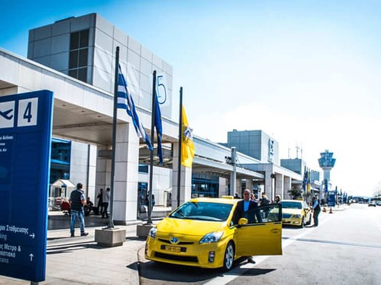 Piréas al Aeropuerto de Atenas Traslado I/V en Grecia, El Pireo