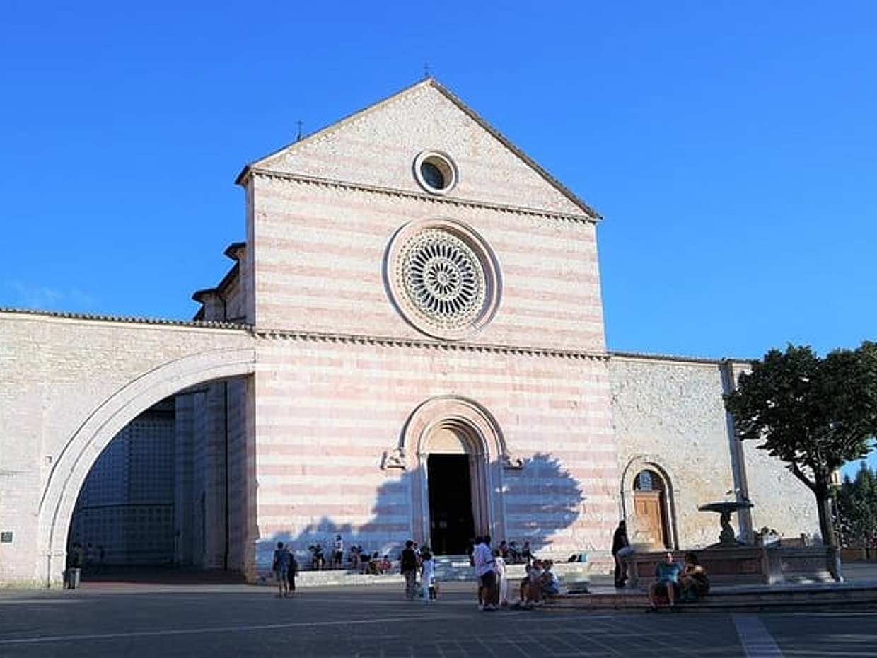 Assisi from Rome - Private Day Tour with Luxury Car, photo 4