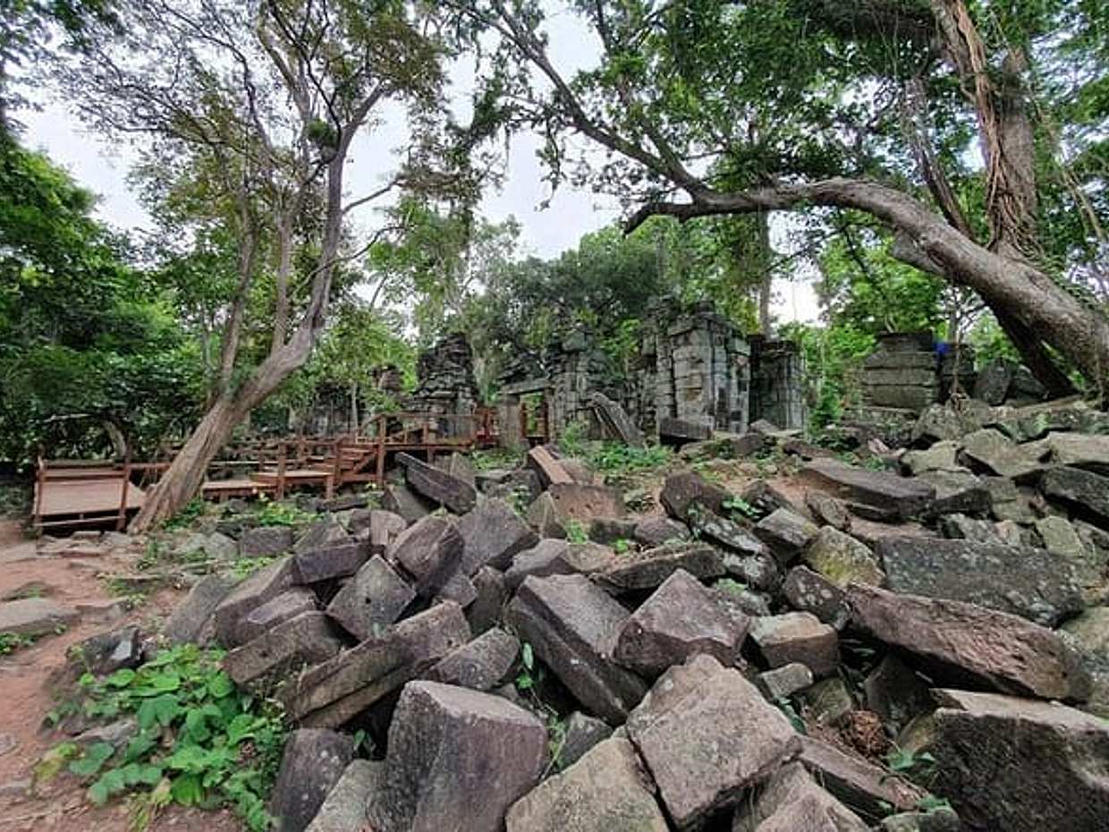 Private Banteay Chhmar Jungle Temple Tour from Siem Reap, photo 2