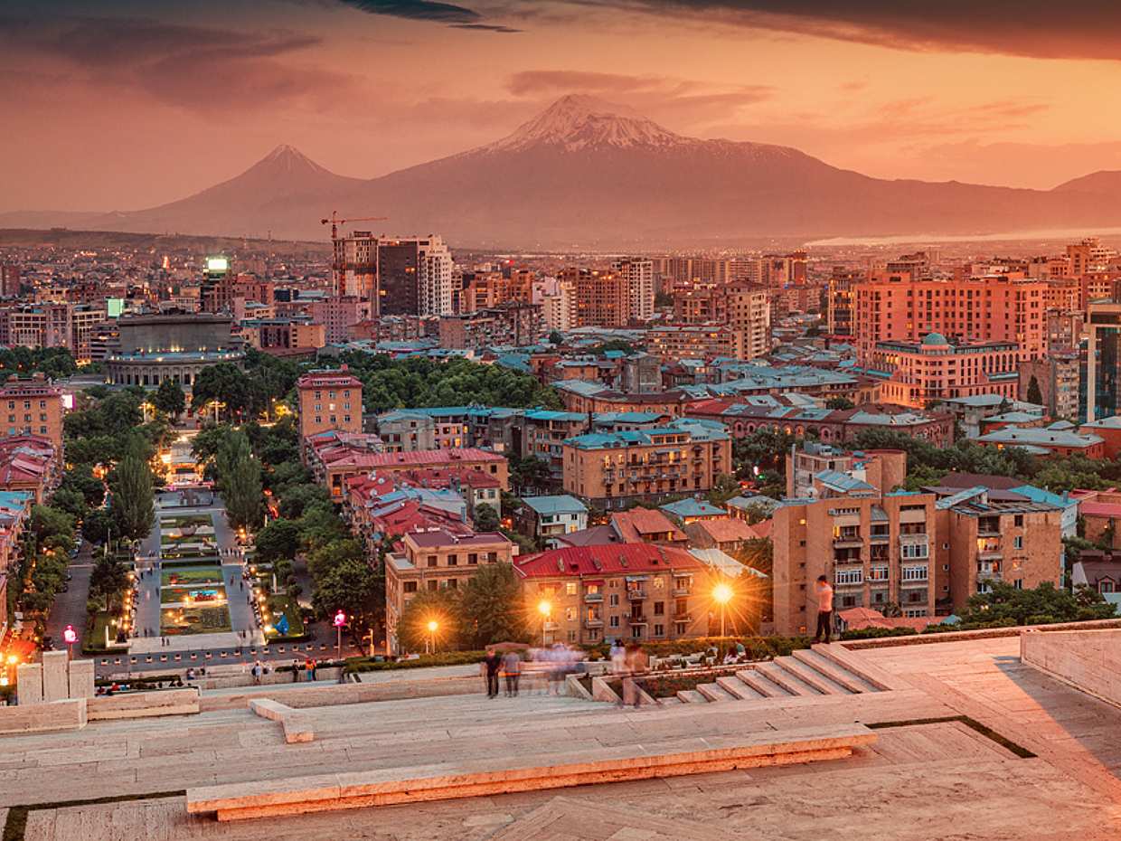 Personalized walking tour around the main sights of Yerevan in Armenia, Armenian National Opera and Ballet Theatre