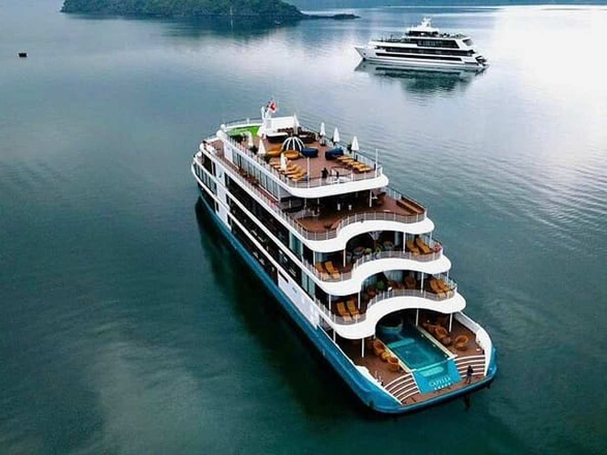 Capella 6-Star Luxury Cruise: 2D1N Halong & Lan Ha Bay Adventure in Vietnam, Ha Long