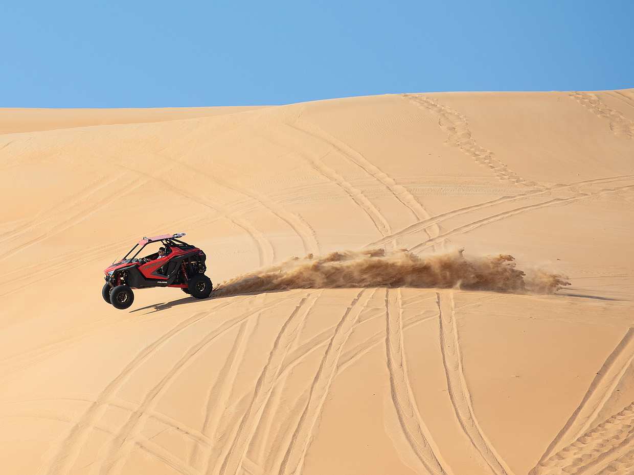 ผจญภัยด้วยรถ Dune Buggy ในทะเลทรายดูไบ สหรัฐอาหรับเอมิเรตส์, Desert Safari Dubai
