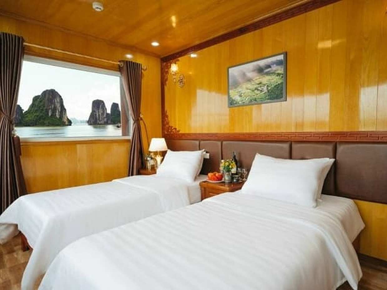LAN HA BAY OVERNIGHT CRUISES (Less Tourist Area,Meals,Kayak,Bike), Vietnam, photo 4