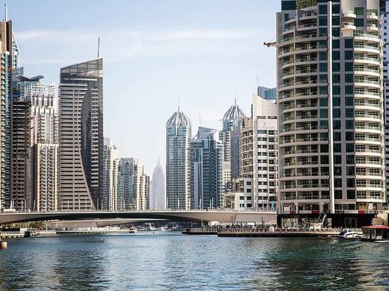 Tour privato da Abu Dhabi a Dubai con una sosta di 6 ore negli Emirati Arabi Uniti, أبو ظبي