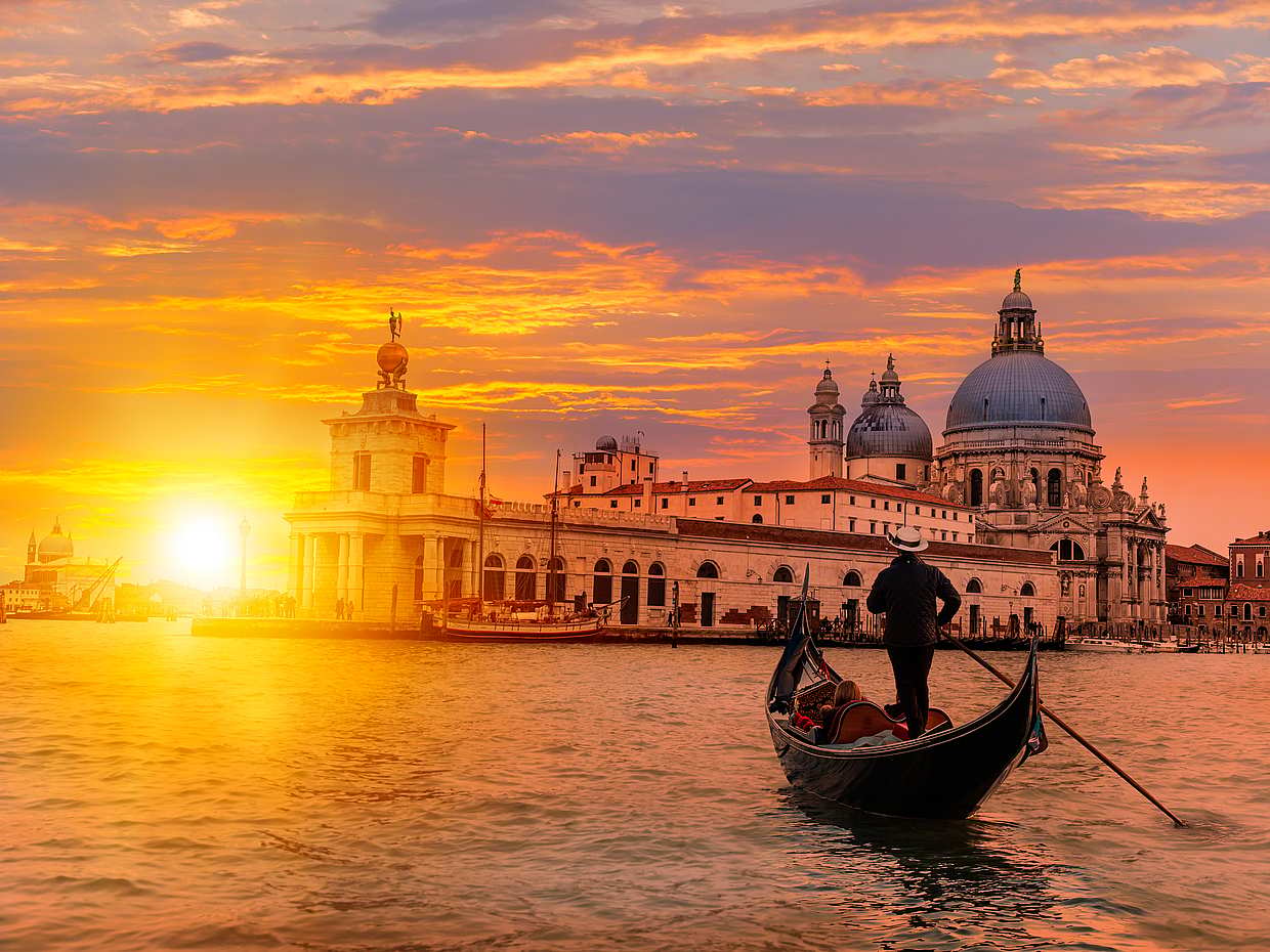 Paseos en góndola por Venecia, photo 2