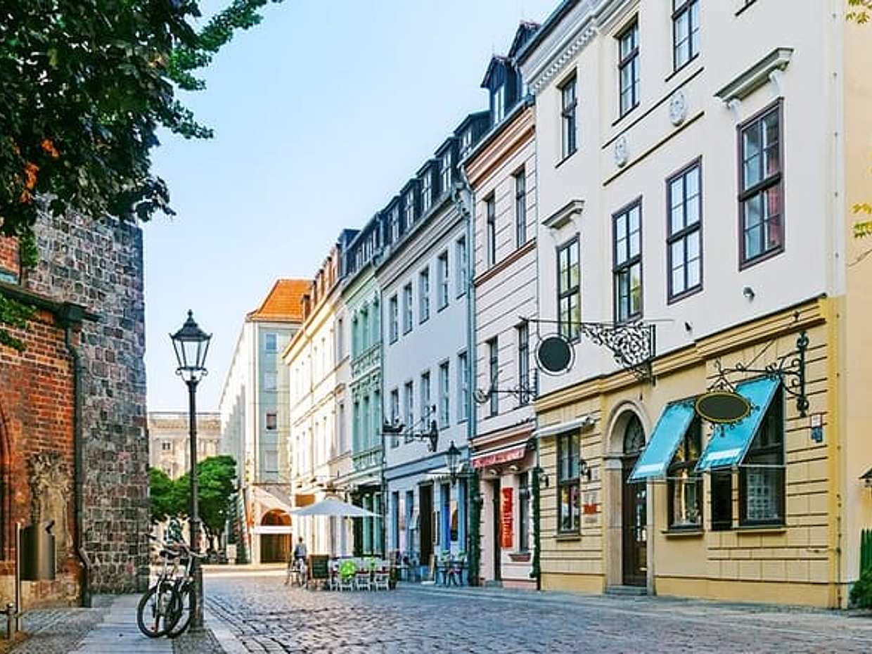 Kreuzberg'in Gizli Cemiyeti: Almanya, Berlin'de Keşif Oyunu ve Tur