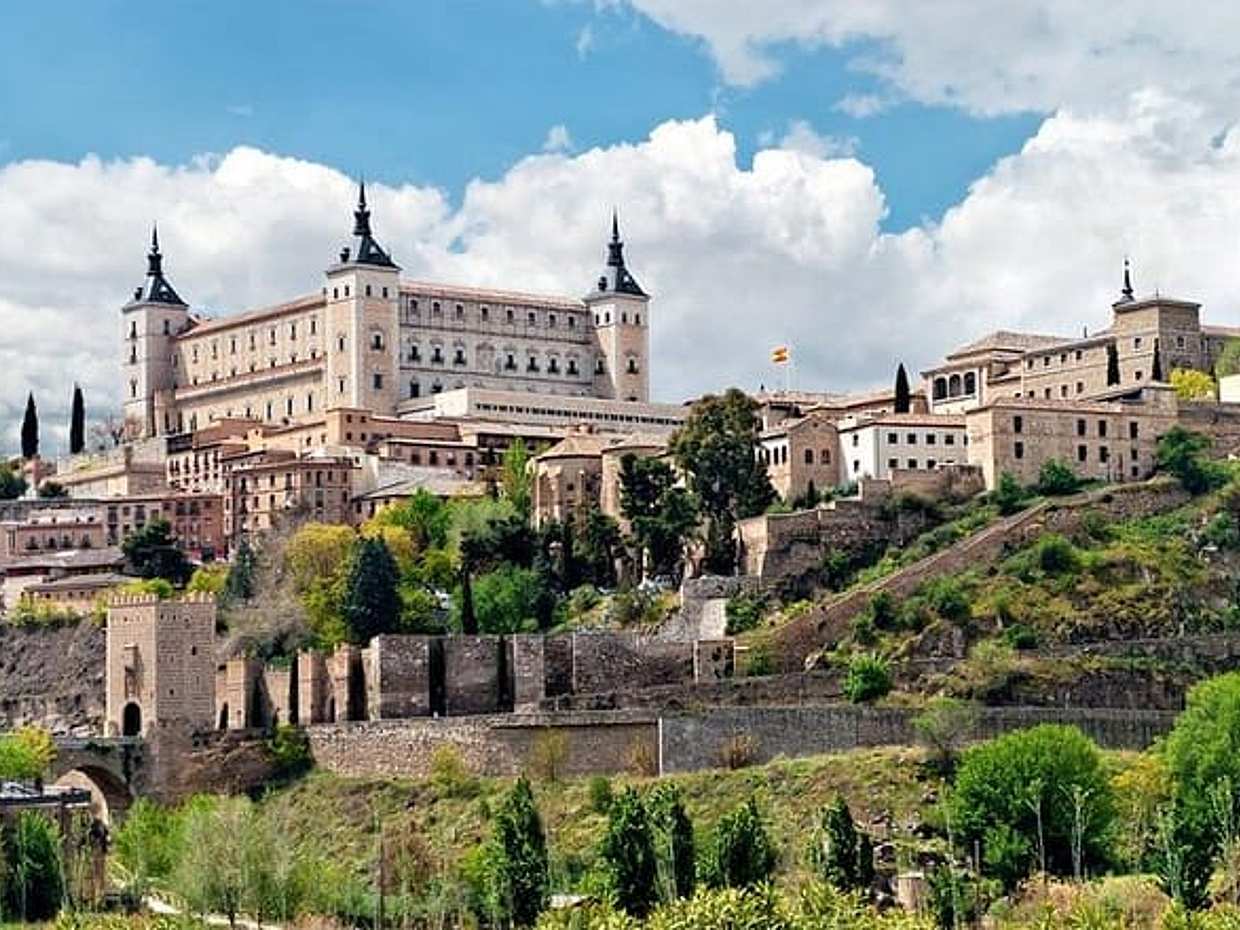 Tours around the City of Toledo Round trip of 1 day from Madrid