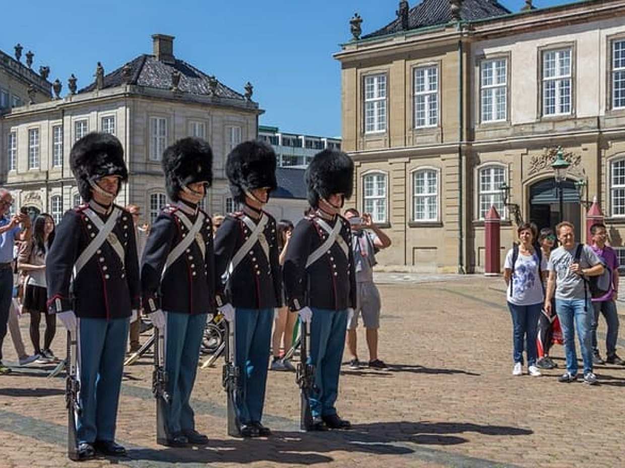 Kopenhagen Privé Wandeltocht: Hoogtepunten, Geheimen en Gebak in Denemarken, photo 4