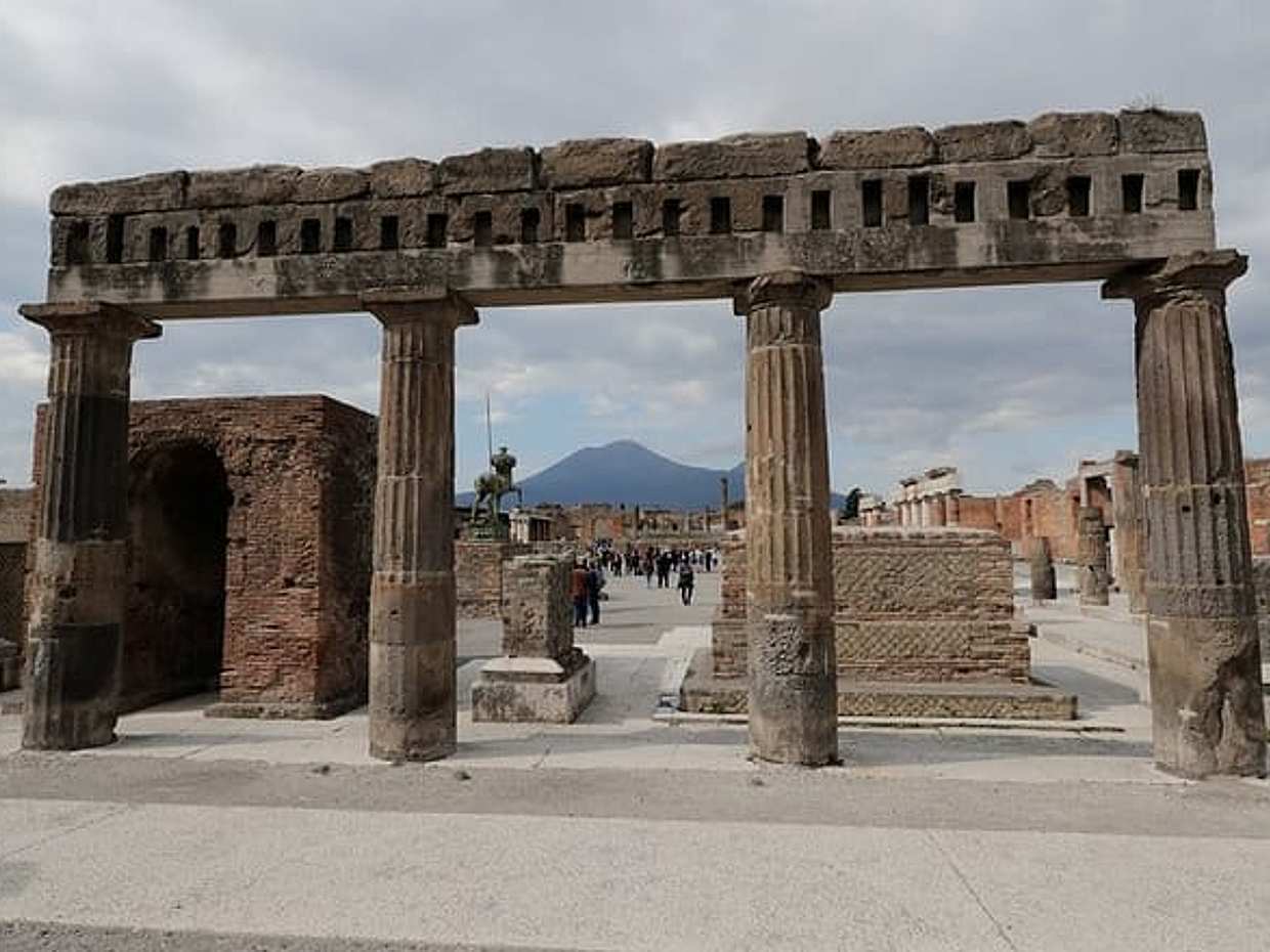 Private 8 Hours Trip To Positano and Pompeii, Naples to Sorrento, photo 3