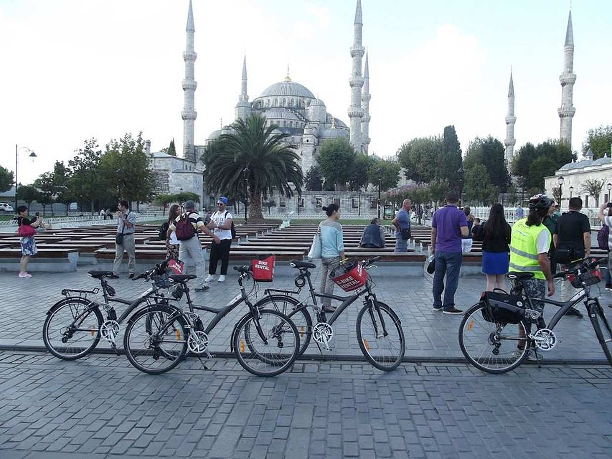 Tour en bicicleta por el casco antiguo de Estambul en Turquía

