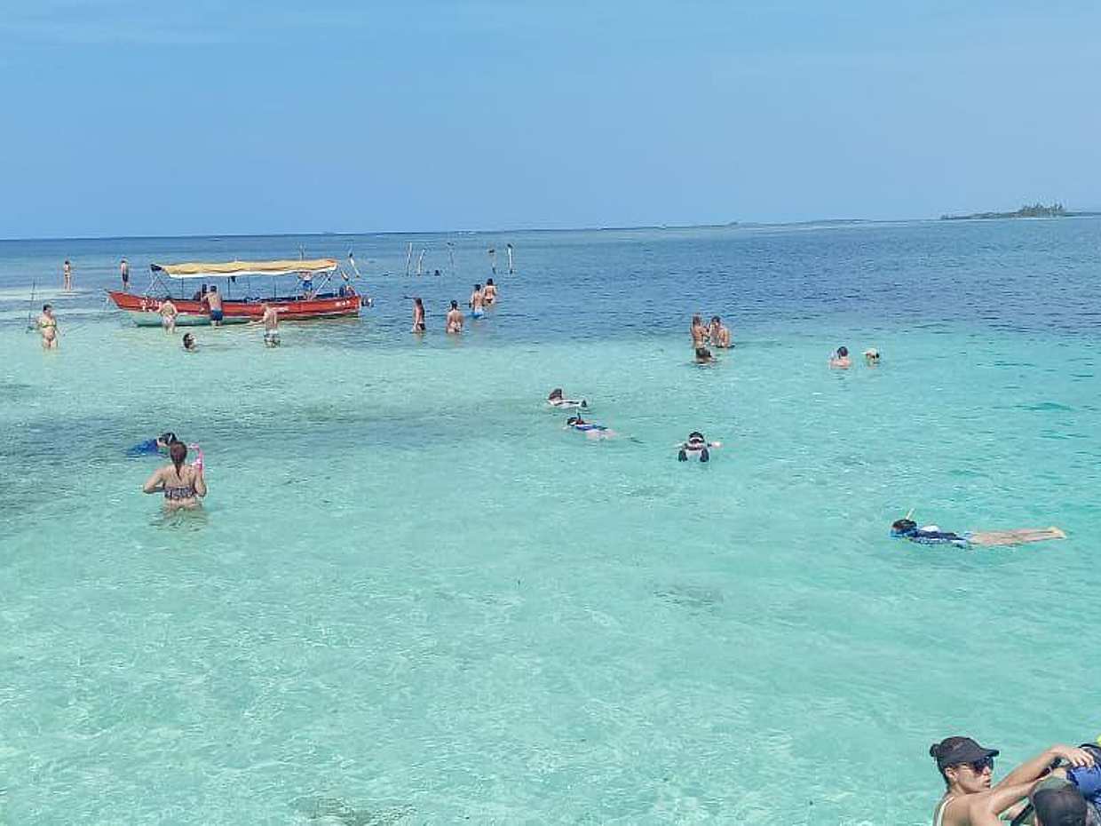 Day Trip San Blas Panama, Barco Hundido, photo 4