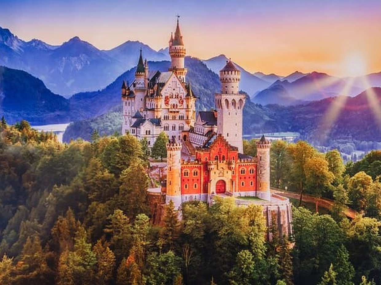 Private Day Trip from Munich: Neuschwanstein, Linderhof and Ettal