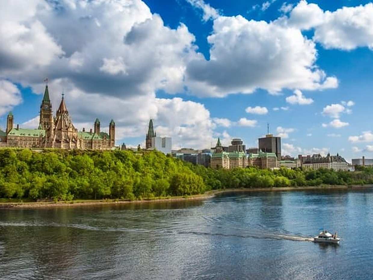 Ottawa Outdoor Escape Game: Foods of the World, Canada