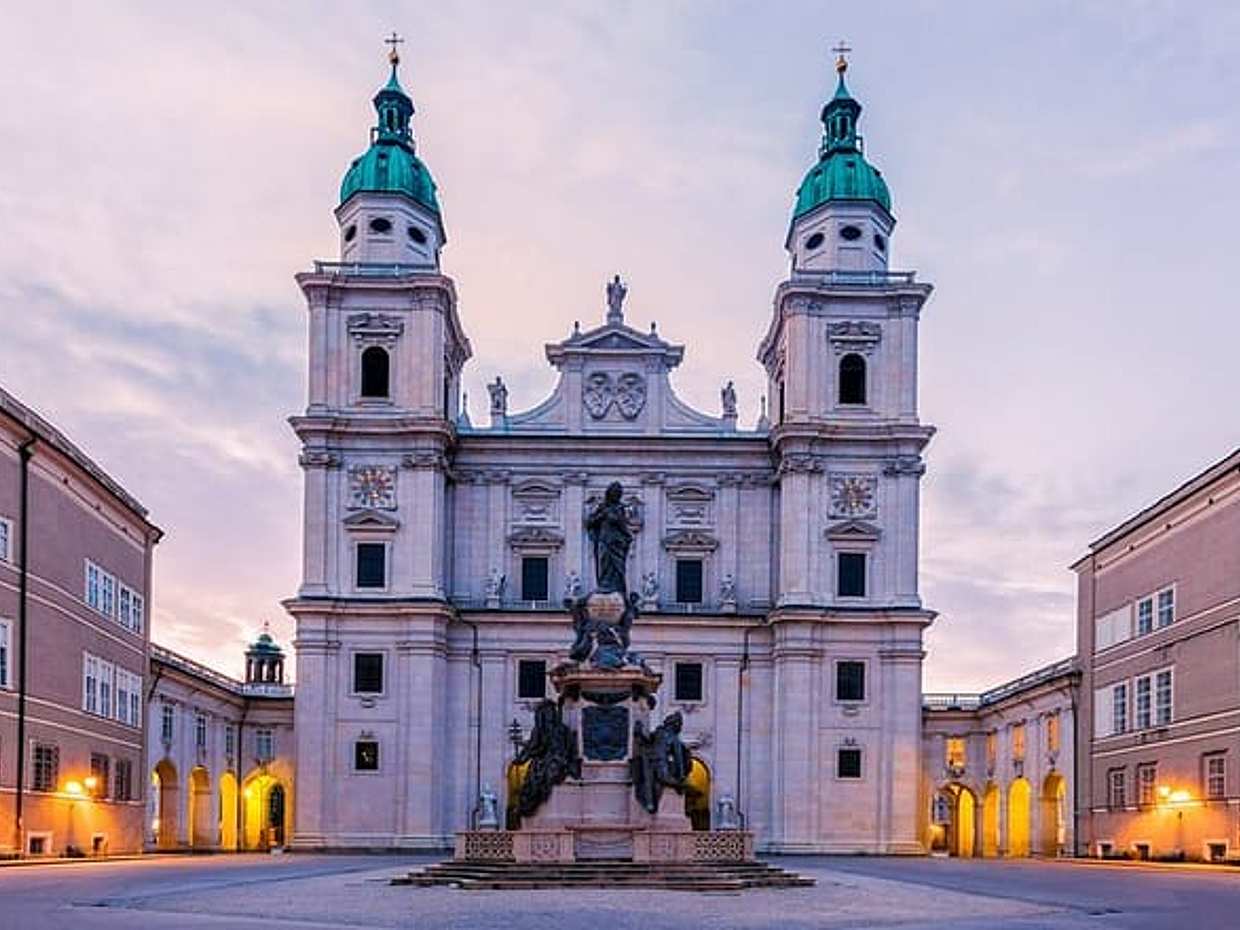 Private transfer from Zurich to Salzburg with 2h Stop in Vaduz, photo 2