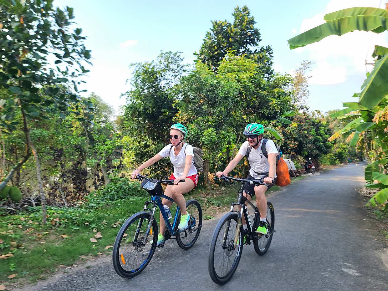 Full Day Experience the Mekong by Bikes, Boat and Kayak in Vietnam, Ho Chi Minh City
