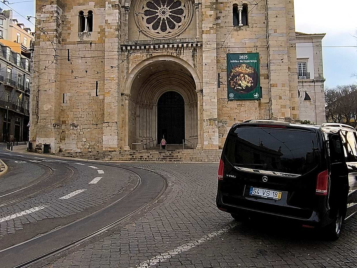 "L'âme de Lisbonne : Visite privée exclusive avec un expert local au Portugal", photo 2