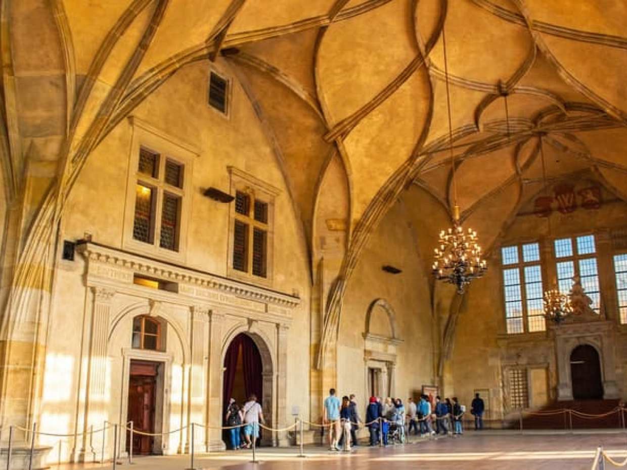 Château de Prague : Billet d'entrée avec transfert en bus et audioguide en Tchéquie, photo 5