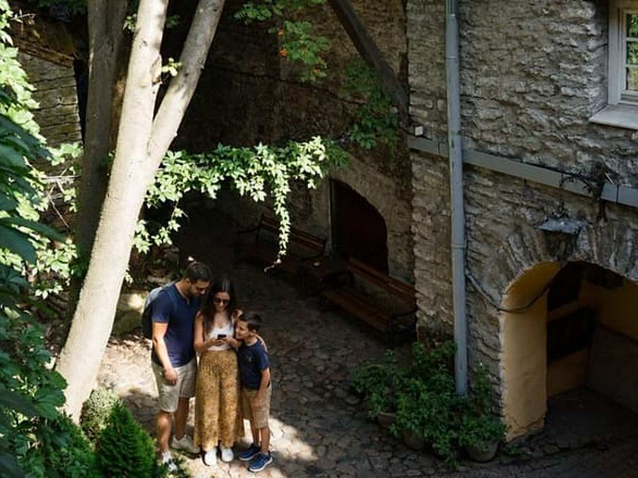 Tallinn Scavenger Hunt e Destaques da Excursão a Pé Autoguiada na Estónia, photo 4