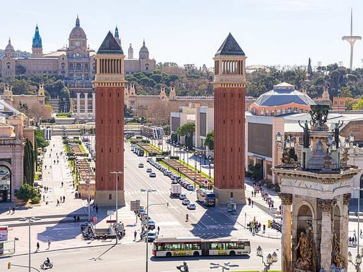 Private Transfer From Madrid to Barcelona English Speaking Driver