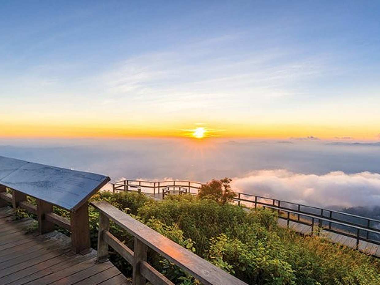 Chiang Mai: One-day Doi Inthanon Tour with Waterfalls, photo 4