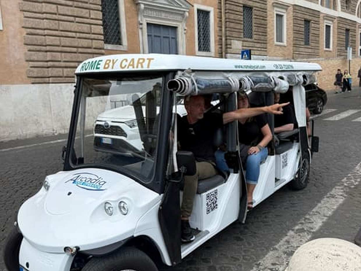 3 Hour Private Guided Tour of Rome on a Golf Cart