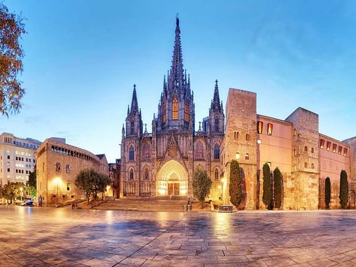 Small Group Barcelona Walking Tour, Flamenco Show & Tapas Dinner, photo 3