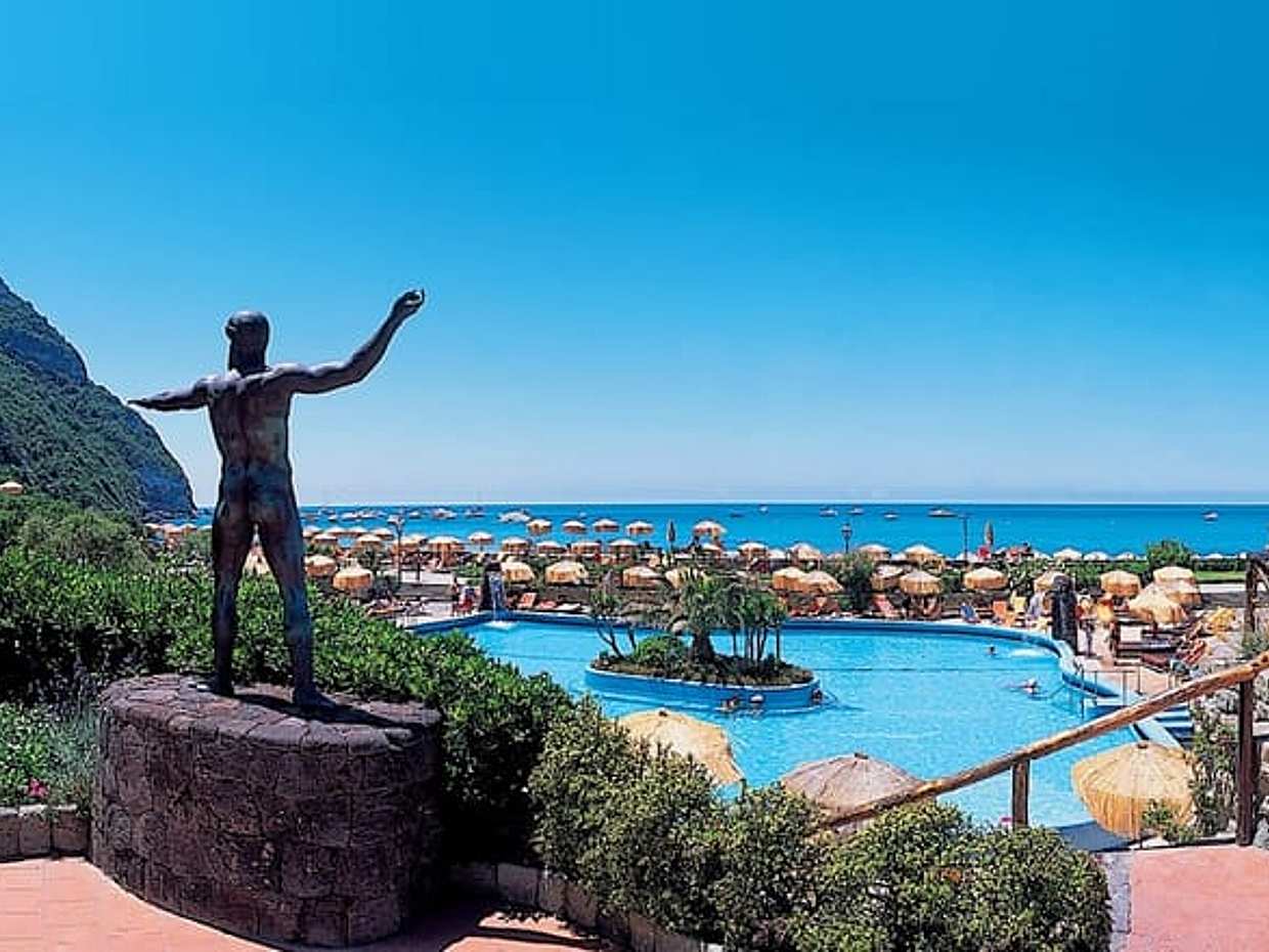 Ischia: Hydrofoil+Transfer+Poseidon Gardens Entry Ticket
