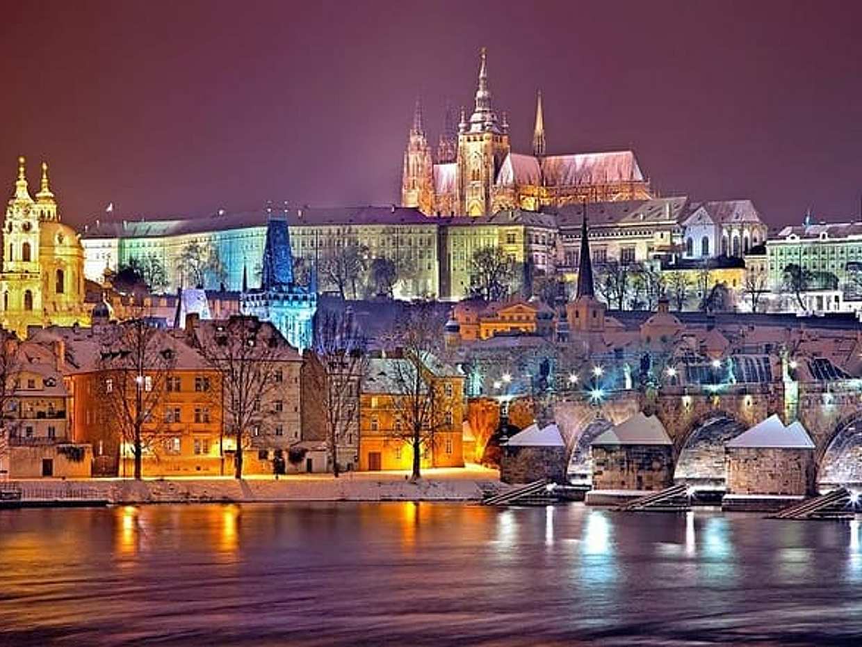 Private Transfer from Spindleruv Mlyn to Prague with 2 hours for sightseeing, Czechia, photo 5