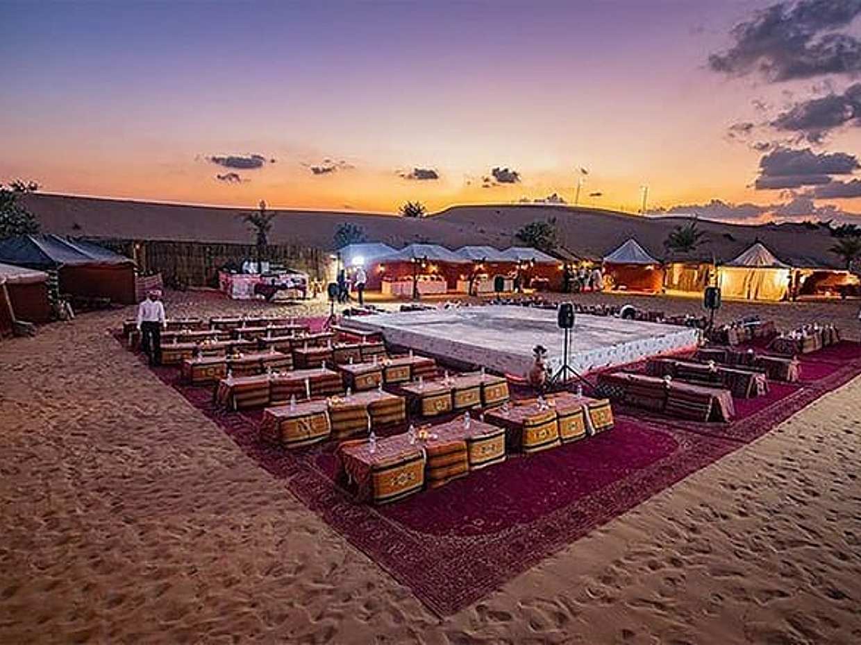 Desert Safari Dubai BBQ 晚餐和现场表演，阿联酋沙迦