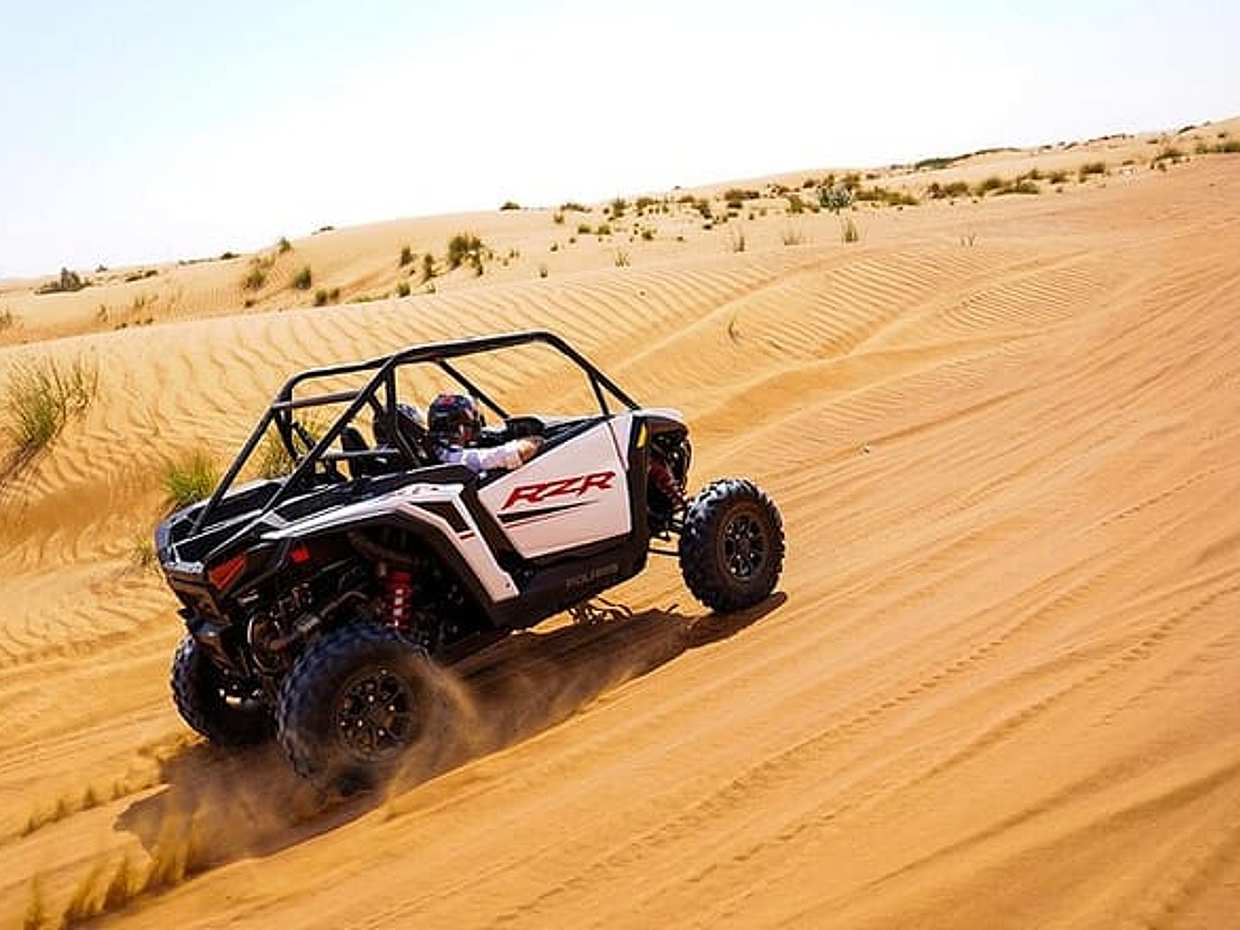 Dubai Rode Duin Woestijnsafari, Buggyrit & BBQ Buffet Diner in de Verenigde Arabische Emiraten