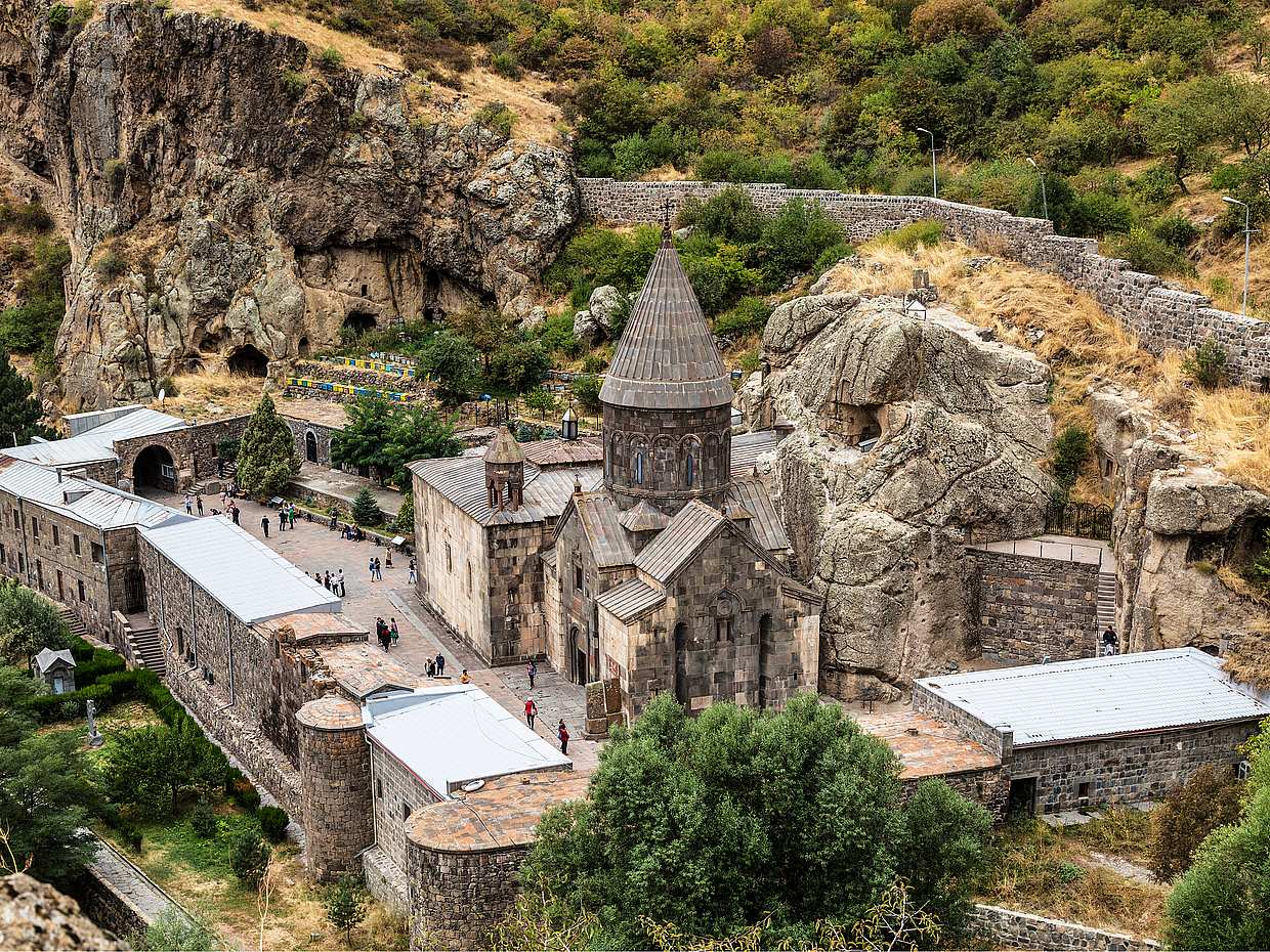 Discover Garni, Geghard, Symphony of Stones and Khor Virap Private Tour in Armenia, photo 5