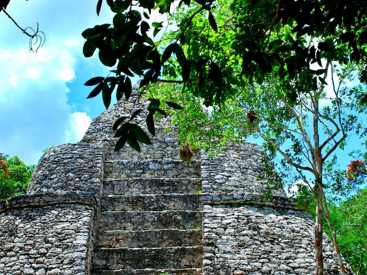 Mayanische Inland-Expedition mit Coba und Punta Laguna in Mexiko, Tulum.
