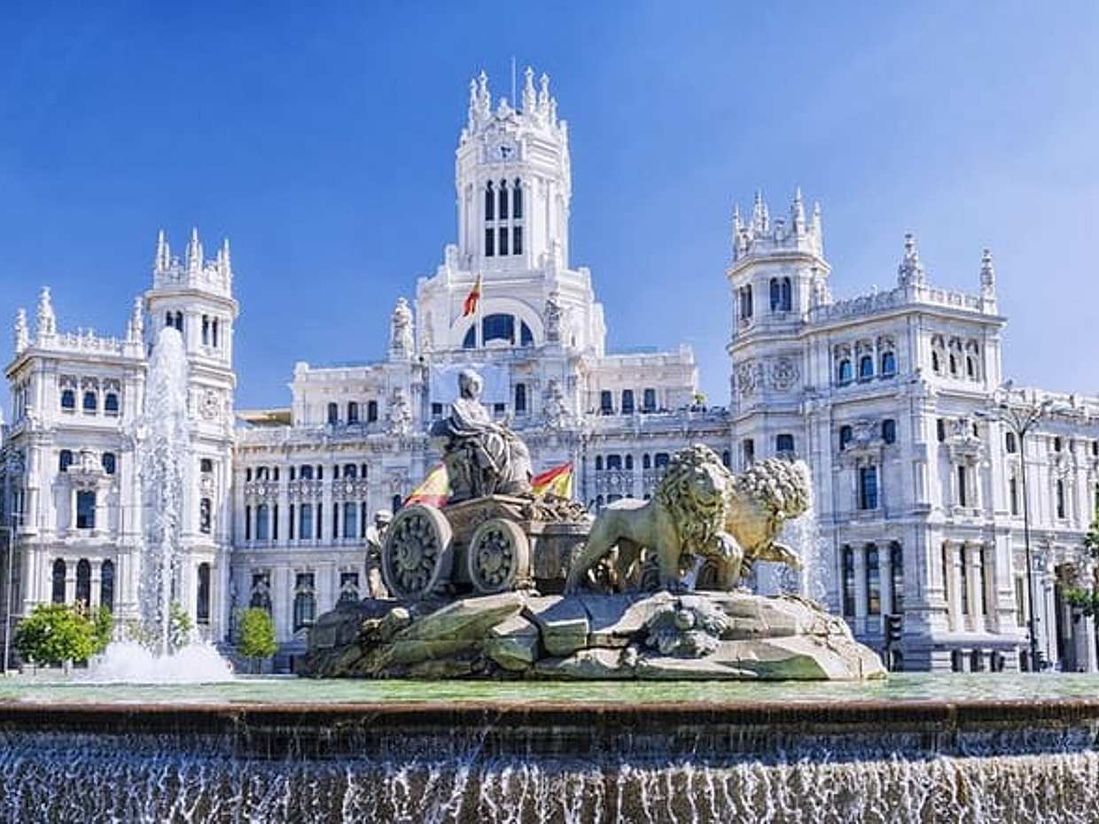 Madrid Mystery Quest: Self-Guided Surreal Adventure Game in Spain