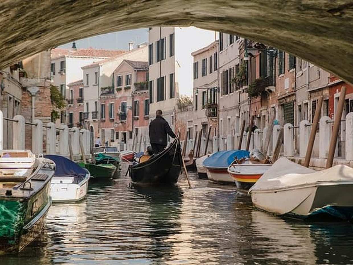 Gondola and Dinner in a Venetian Palace, photo 4