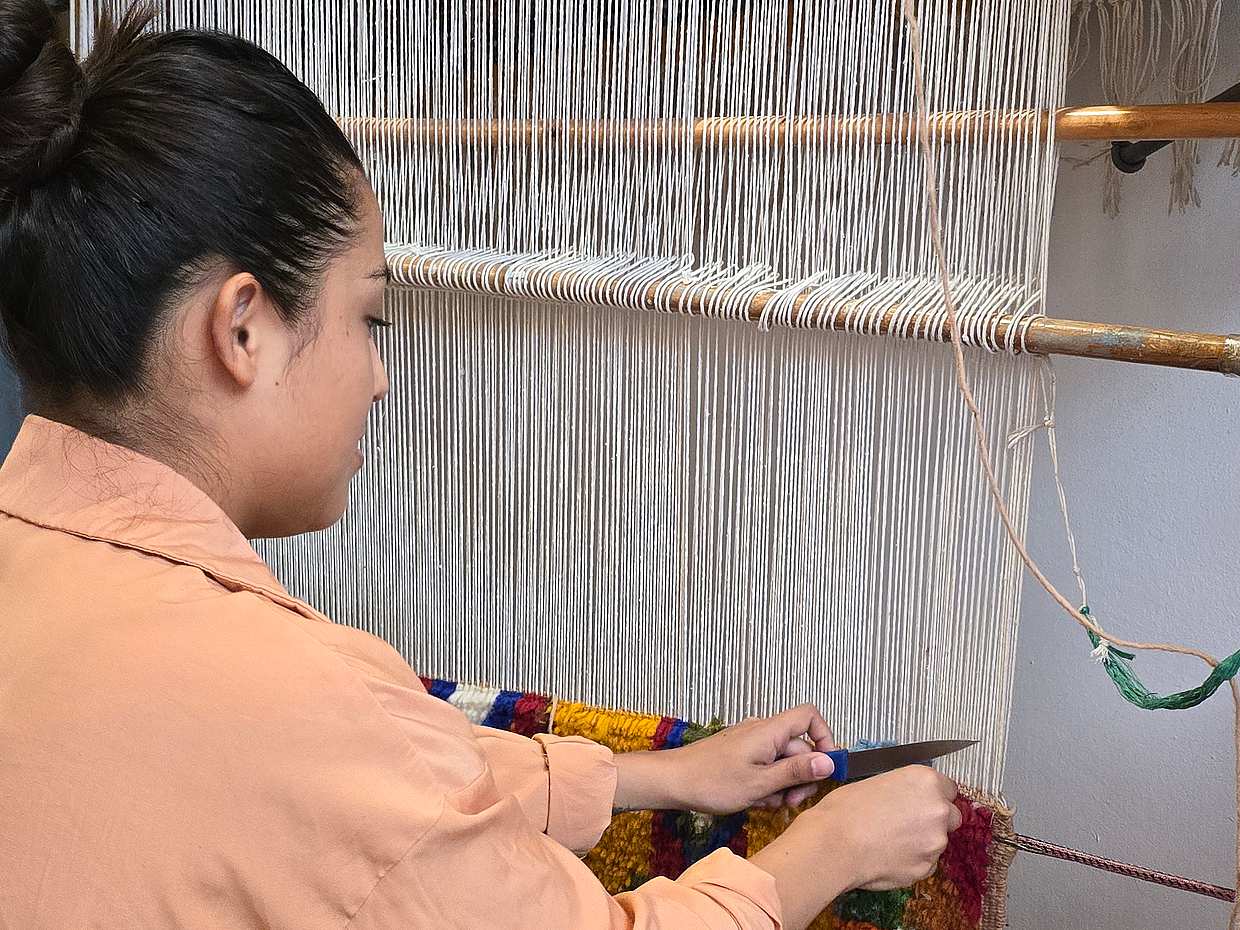 Rugs Making Traditional Workshop with Local Amazigh Women in Morocco, Marrakesh