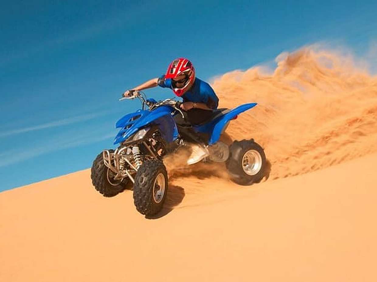 Woestijnsafari Dubai & BBQ diner + 1 uur durende rit op een quad in de Verenigde Arabische Emiraten, photo 2
