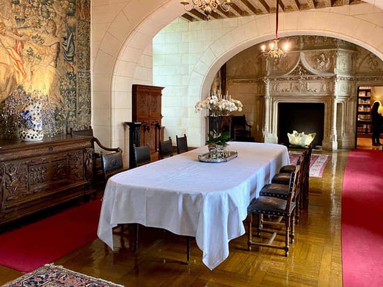2-day 6 Loire Castles Live Guided Small-group Trip from Paris., photo 4