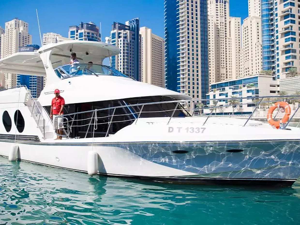 Dubai Xclusive Shared Twilight Luxury Yacht Tour with BBQ in United Arab Emirates, photo 5