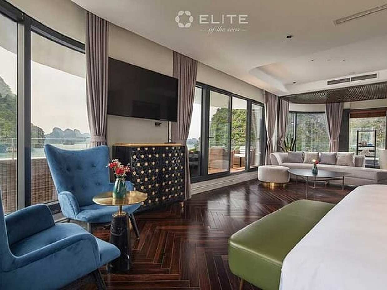 Terrace Suite on Top Notch Luxury Overnight Cruise in Halong Bay , Vietnam, photo 5