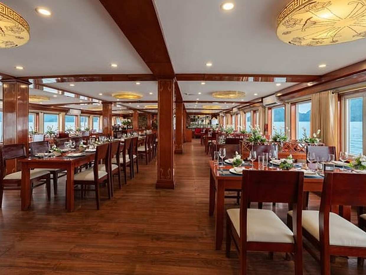2-Day 1-Night Ha Long Bay Cruise with Amanda Premier, photo 5