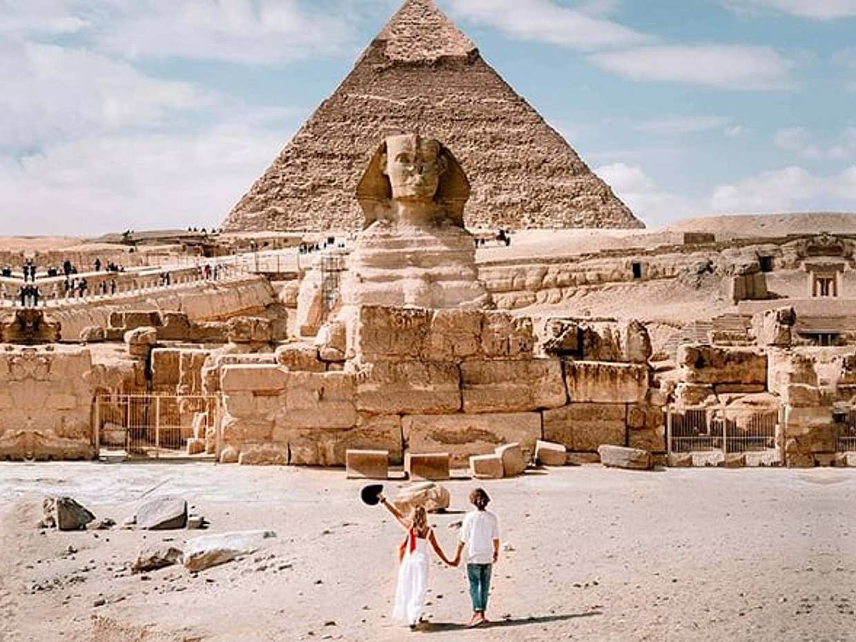 Full-Day Private Tour to Pyramids, Museum Sphinx and Cairo Bazaar, photo 3