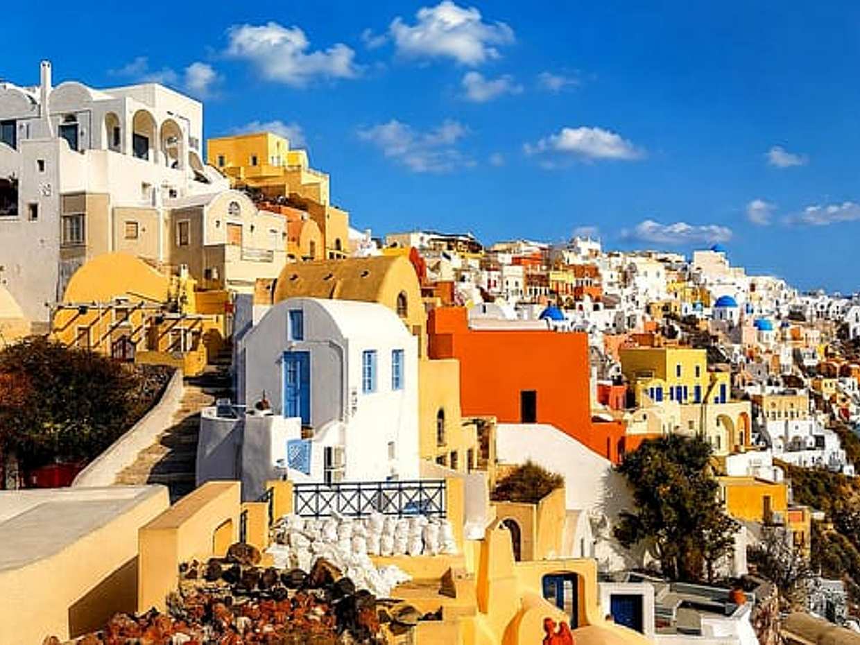 Santorini Private Romantic Tour with Dinner & Wine Tasting