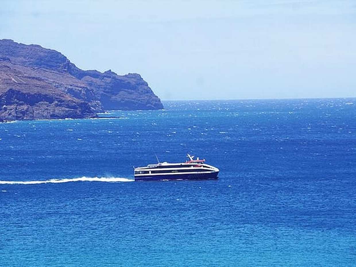Île de Santiago : Transfert privé du port vers les hôtels de Praia au Cap-Vert, photo 3