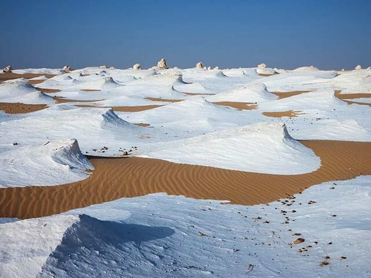 Full Day Tour in Bahariya Oasis and Black & White Desert with Lunch, photo 3